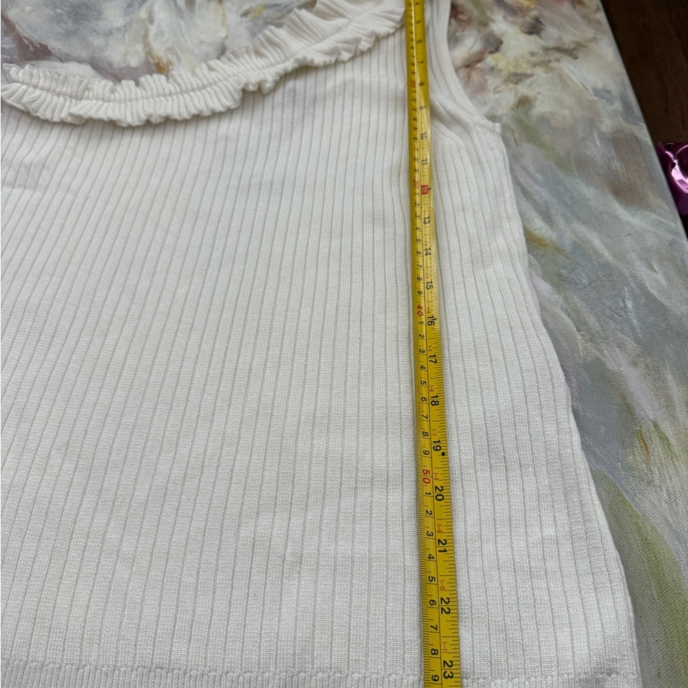 Chic Ruffle One-Shoulder Top - Picture 7 of 12
